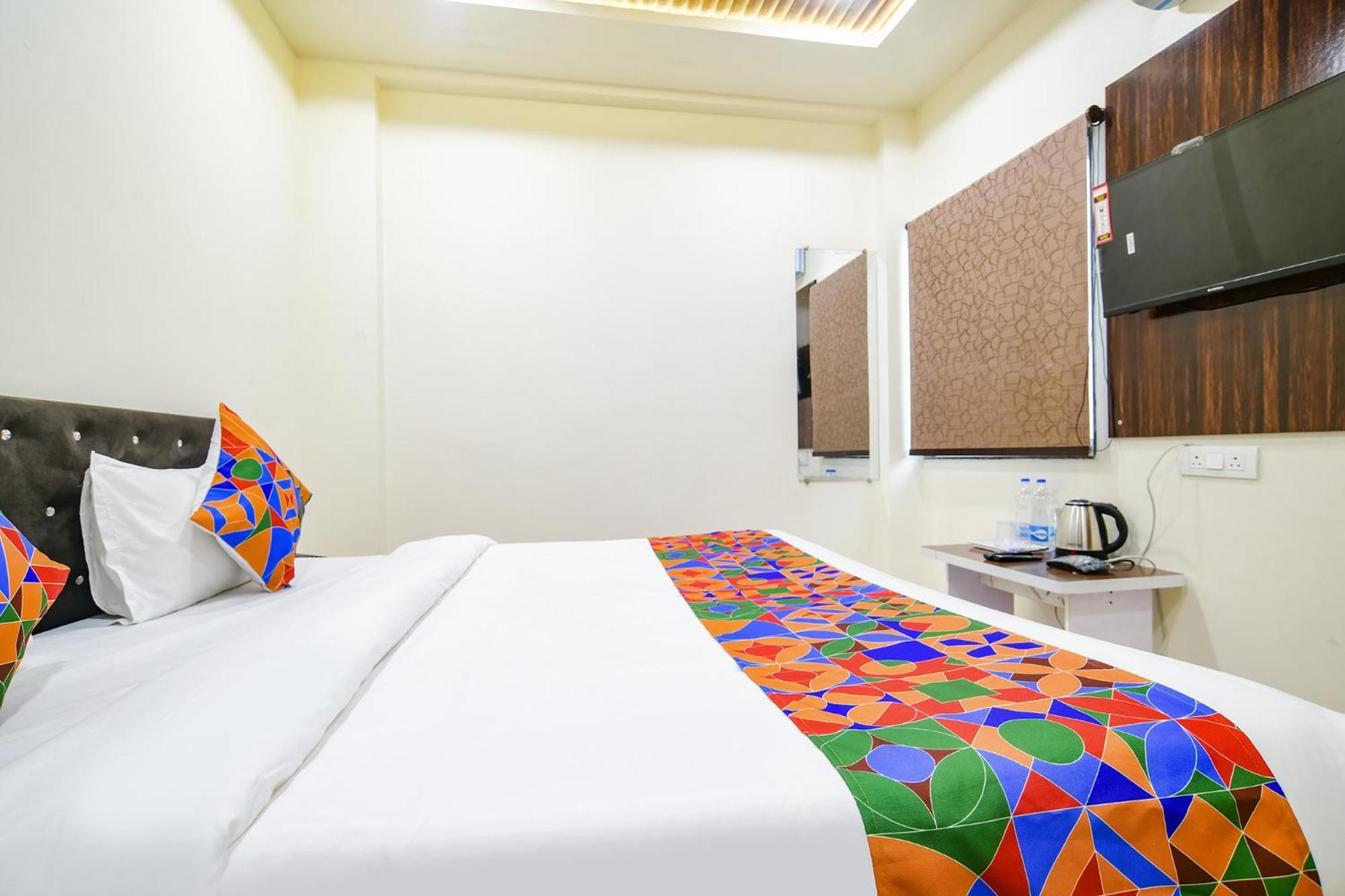 Fabhotel Crown Park Індаур Екстер'єр фото